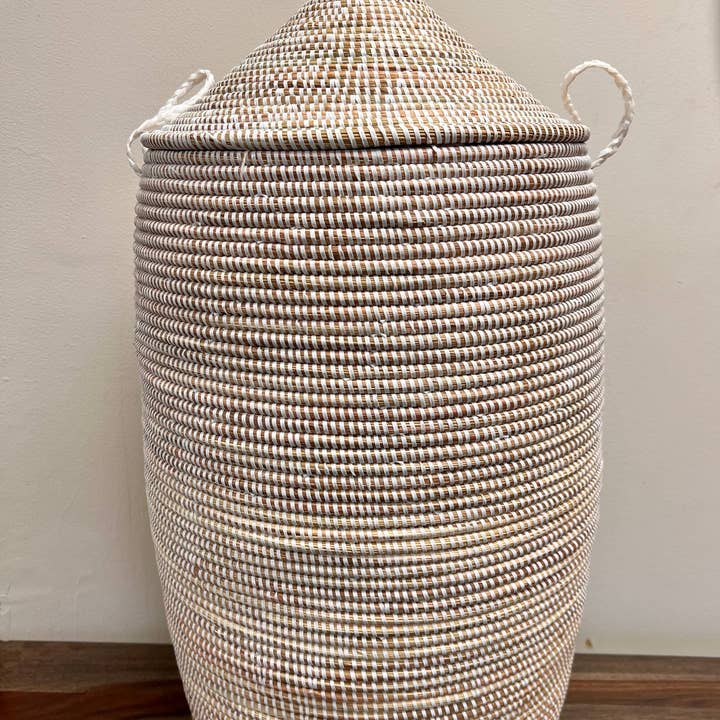 Gitzell FairTrade - Wholesale Laundry Hamper - Lidded Sweetgrass Laundry Hamper8