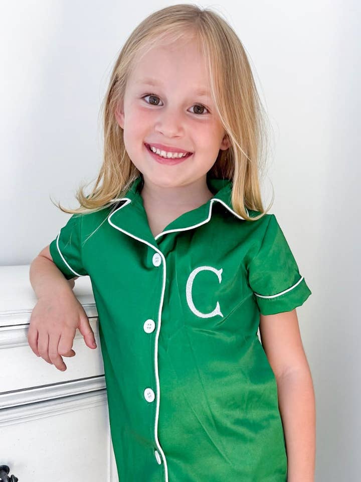 Charlie Satin Separates - Camiseta verde de manga corta para venta al por mayor de Sugar Bee Clothing