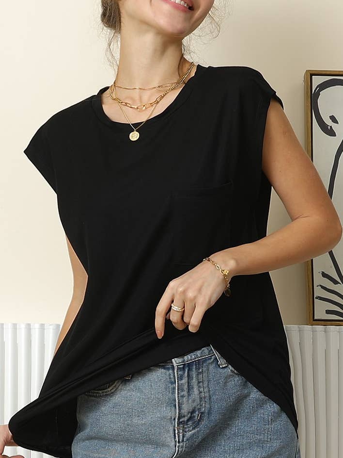 CWTTSL133-S_ROUND NECK ONE POCKET SLEEVELESS T SHIRT TOP for wholesale by NINEXIS