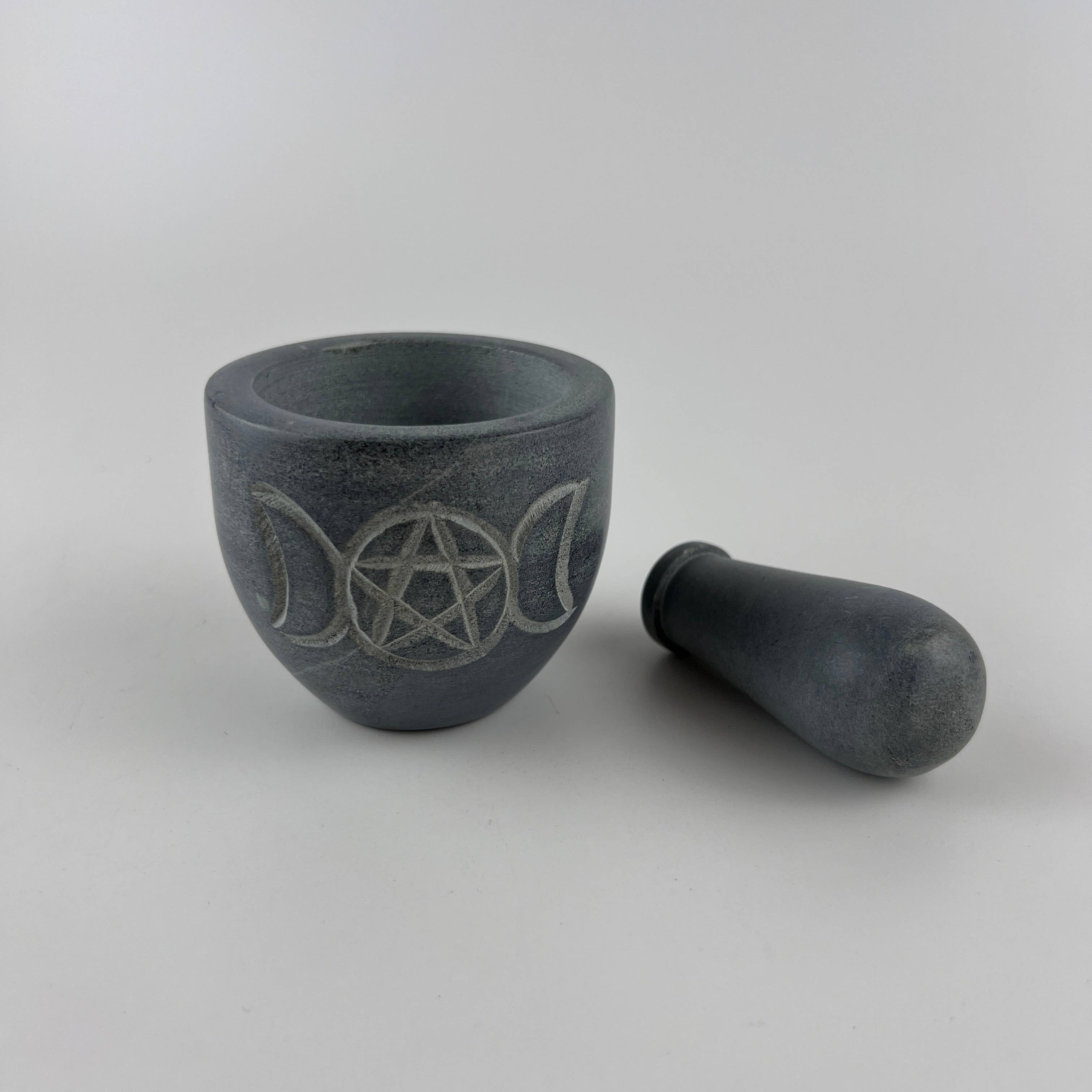 GREENROOTS USA LLC - Vente Mortiers et pilons - Mortier et pilon en stéatite sculptés Triple Moon Pentagram 2,75 pouces11