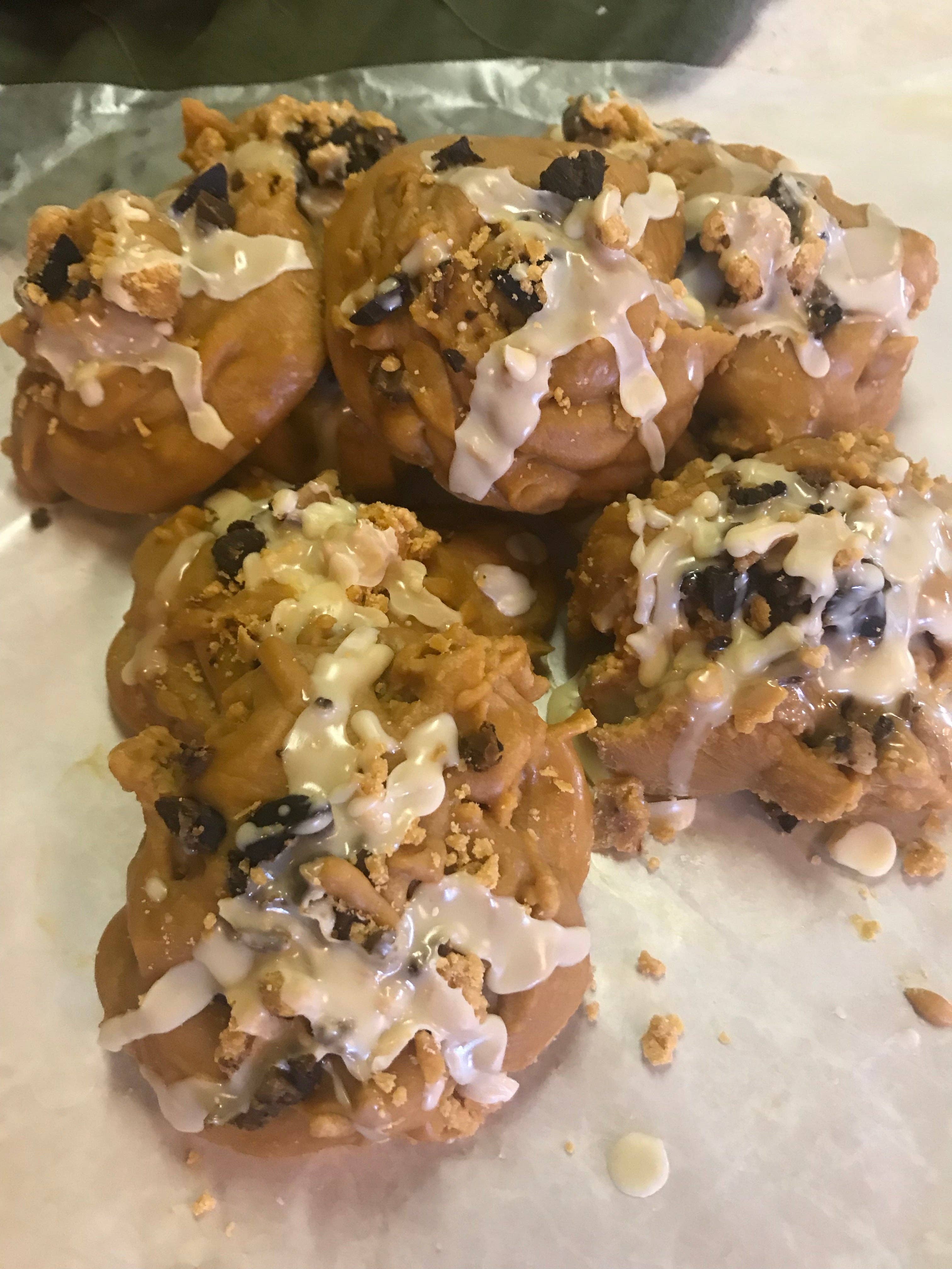 Frog on a Limb Primitives - Wholesale Wax Melt - Single Cookie wax melts10