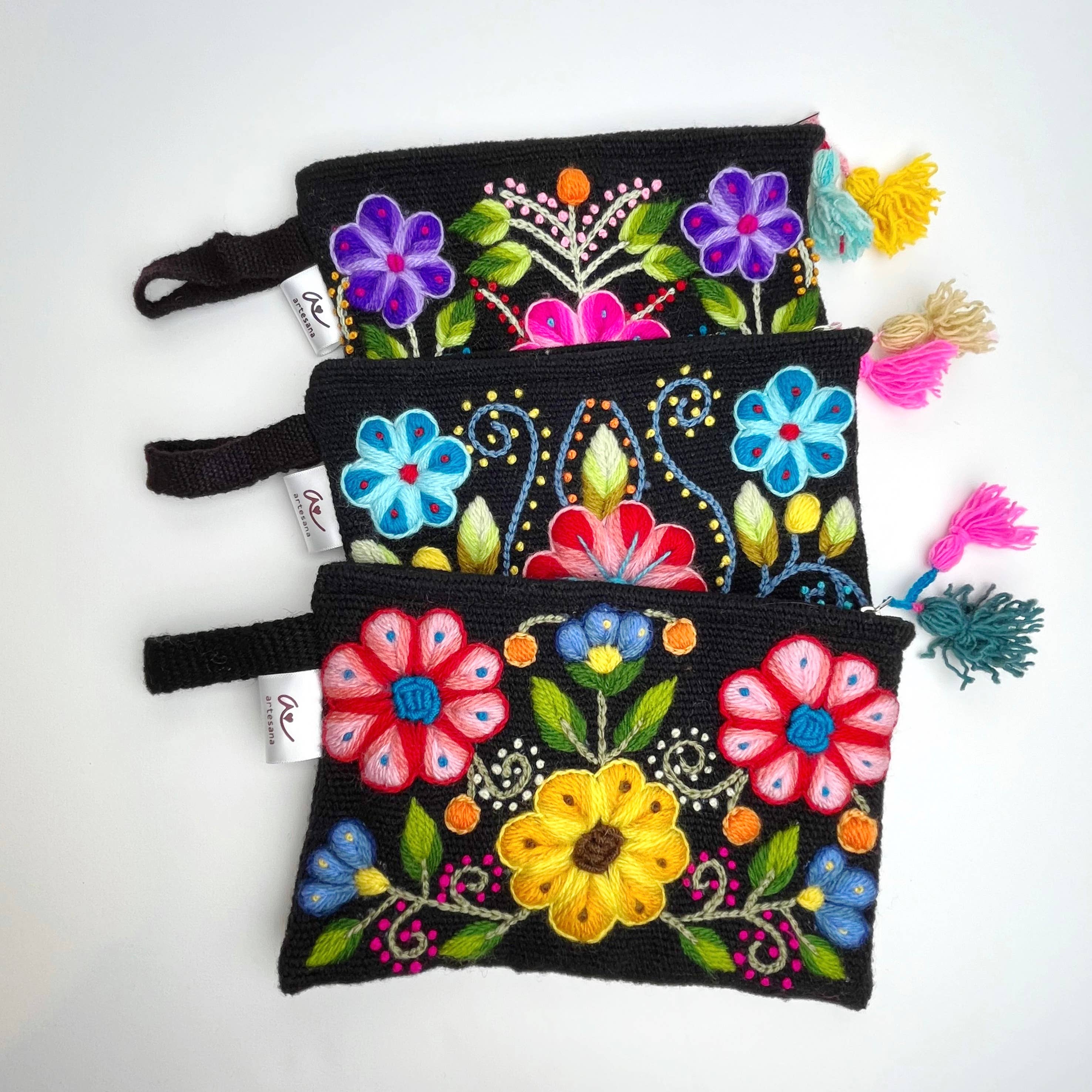 Artesana Love - Wholesale Pouch - Women's - Florencia Hand Embroidered Pouch4