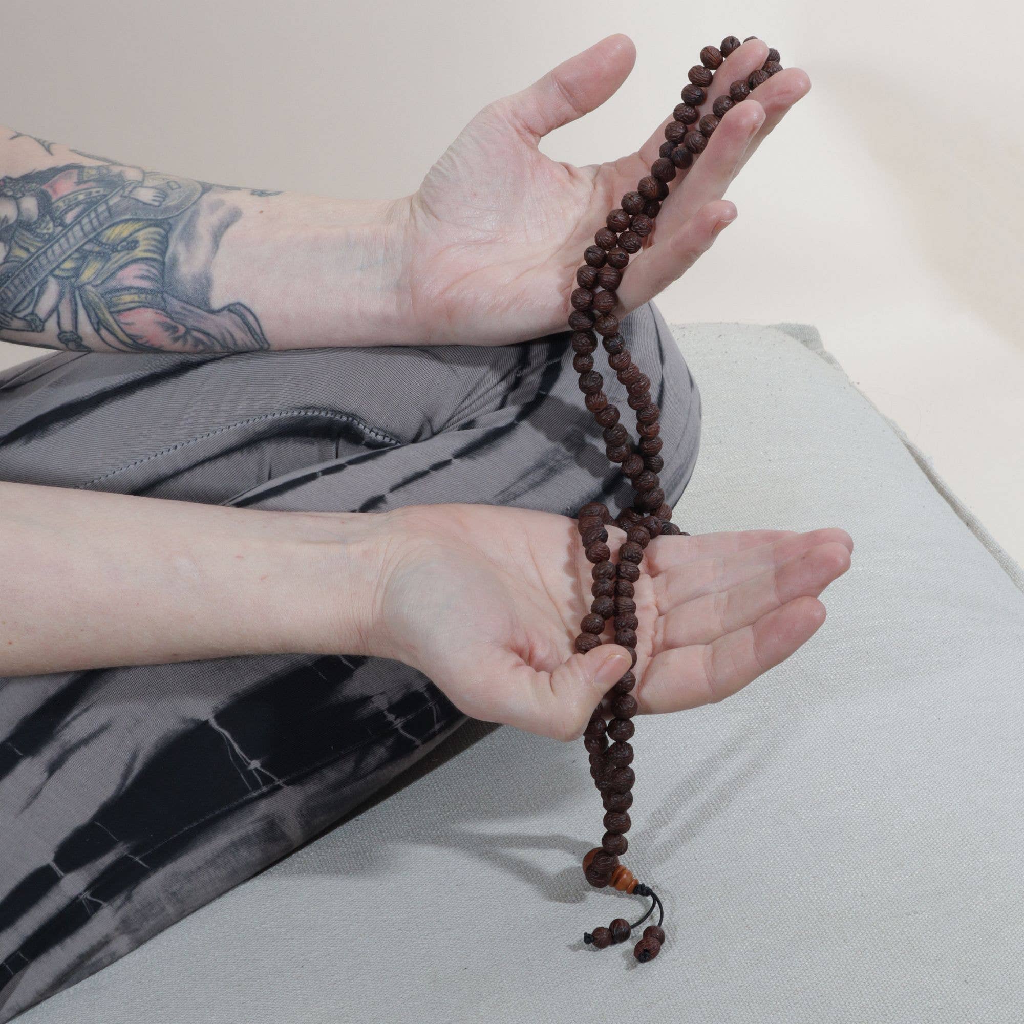 Tribal Trade GmbH - Wholesale Bib Necklace - Prayer chain Raktu beads dark brown necklace mala chain4