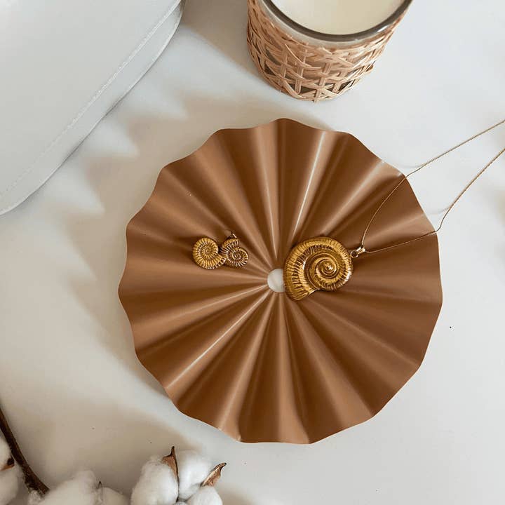 Razzo Studio - Wholesale Decorative Tray - Ripple Tray1