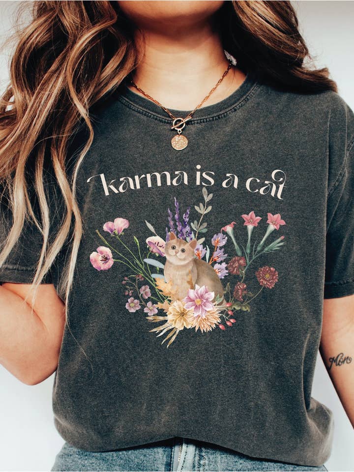 MAYA TX - Wholesale Screen Printed T-Shirt - Women's - Karma is a Cat Comfort Colors Shirt,Taylor Shirt X0740