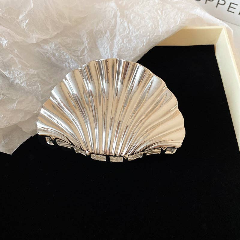 Dipped Shop - Wholesale Hair Clip - Women's - Vintage Gold Seashell Hair Claw Clip DP25D8935