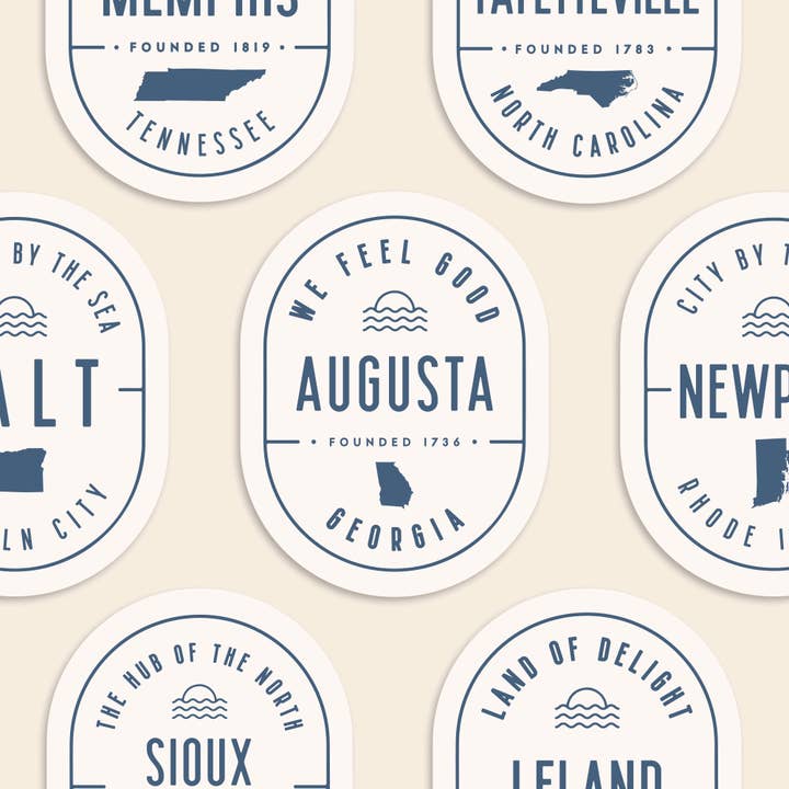 Freshwater Curated Goods – Großhandel Aufkleber – Personalisieren Sie Ihren City-Motto-Aufkleber