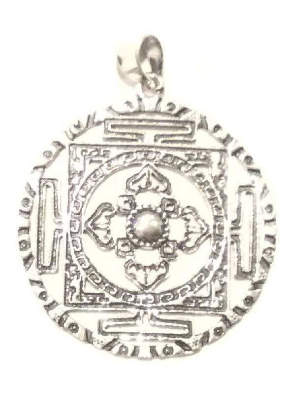 Round Simple Flower Pendant for wholesale by Urbiana