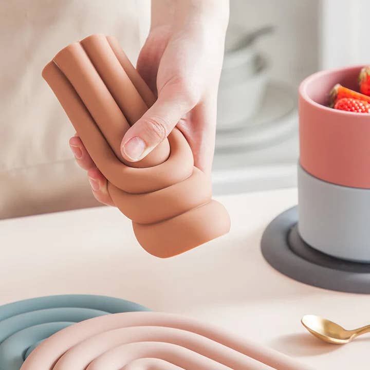 Kiyo Home - Wholesale Coasters - Rainbow Silicone Coasters2