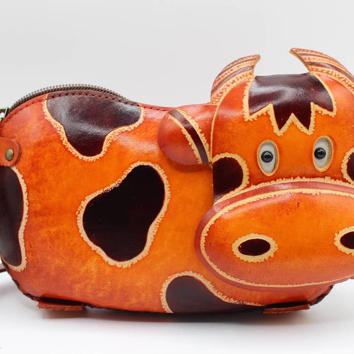 Håndlavet læder crossbody-taske i koskind for engroshandel hos Sunflower Handmade leather inc