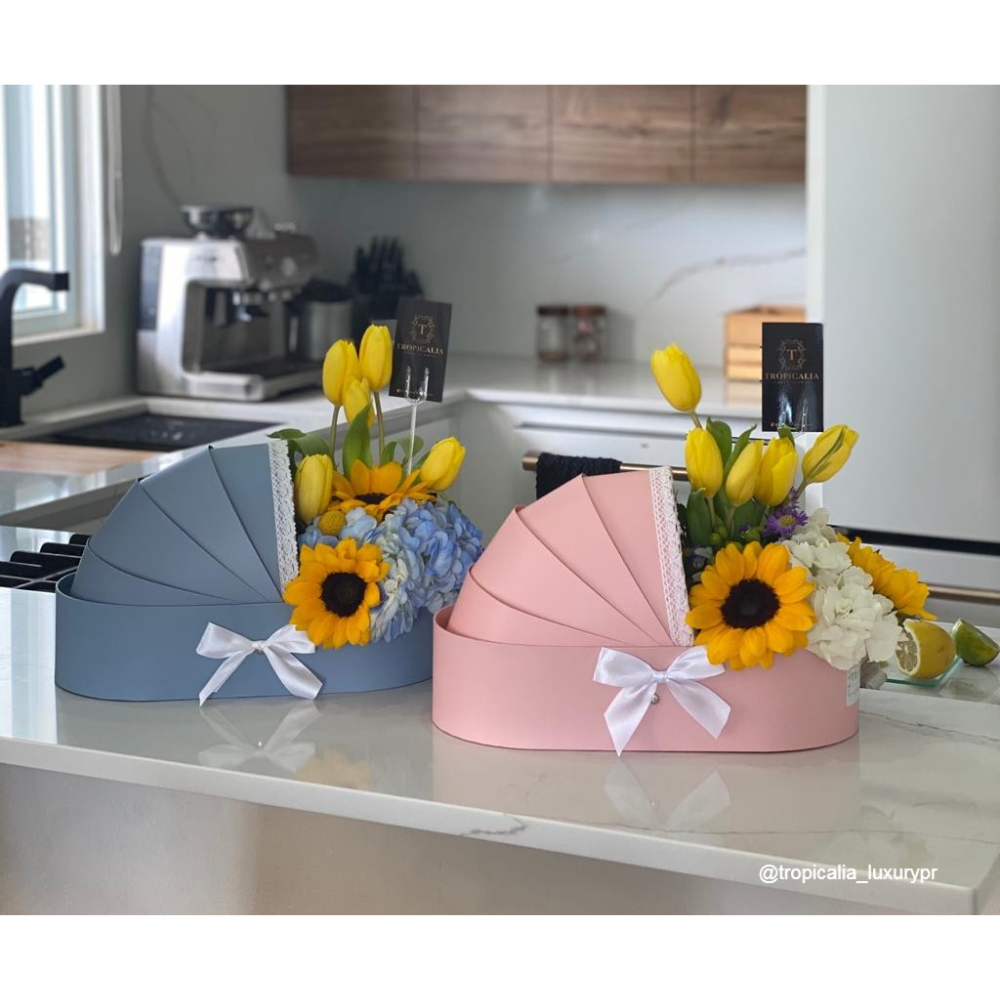 UNIKPACKAGING - Wholesale Gift Box - Baby Cradle Gift Box for Flower Arrangements4