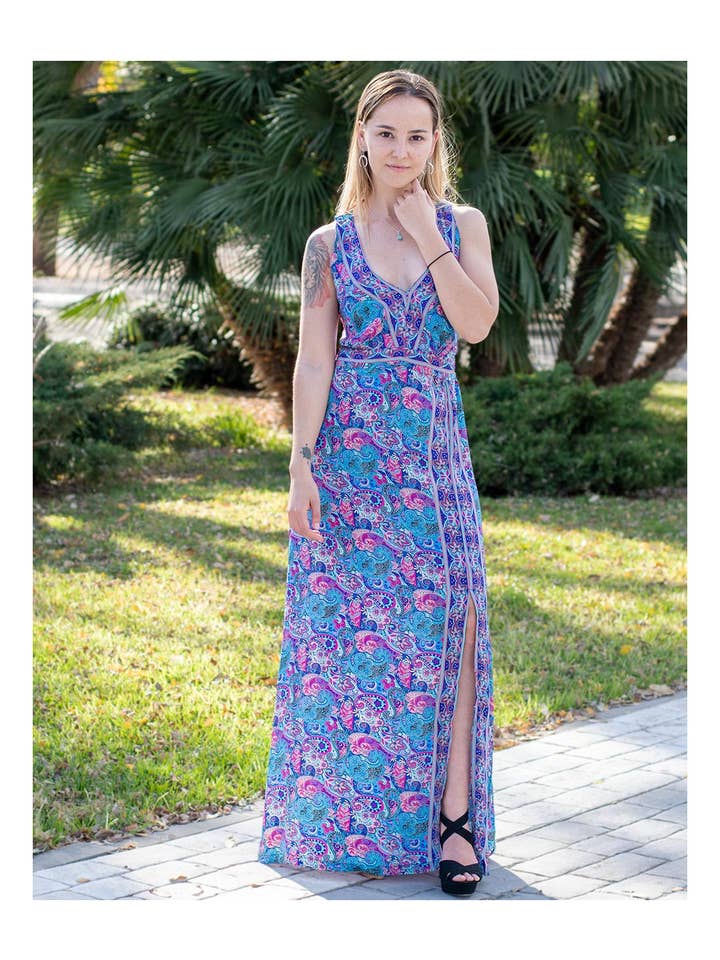 Celeste Vestido de Verano Largo con Tajo Rombo en espalda de venta al por mayor en Faire