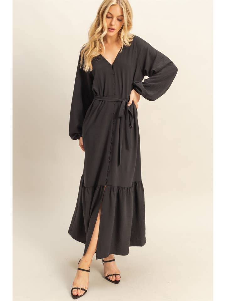 Elegantes Midikleid mit langen Ärmeln und Bindegürtel für den Großhandel von HYFVE