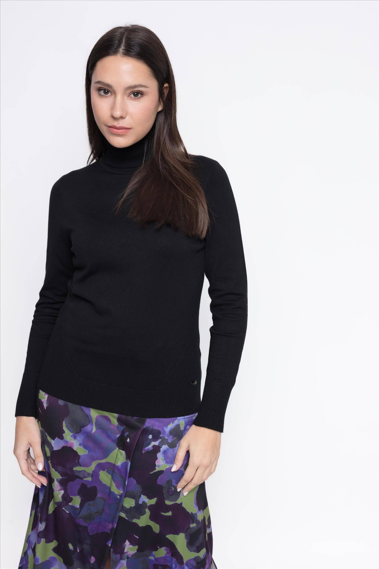 CMS Love - Wholesale Knit Top - Women's - BASIC VISCOSE KNIT TURTLENECK JERSEY B2B7