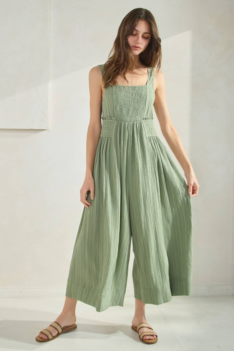 Oddi - Wholesale Jumpsuit - Women's - Crinkled Fabric Wide Leg Jumpsuit1