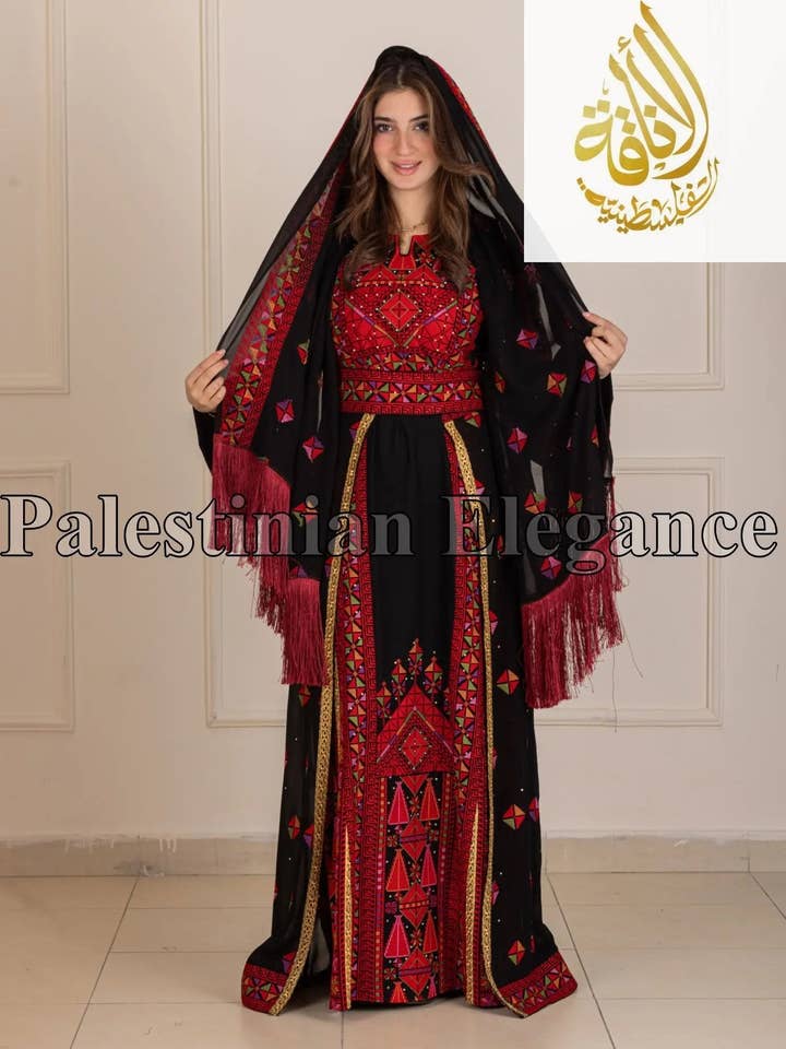 Vestido Falahi thoub com sobressaia bordada e khirka por atacado de Palestinian Elegance
