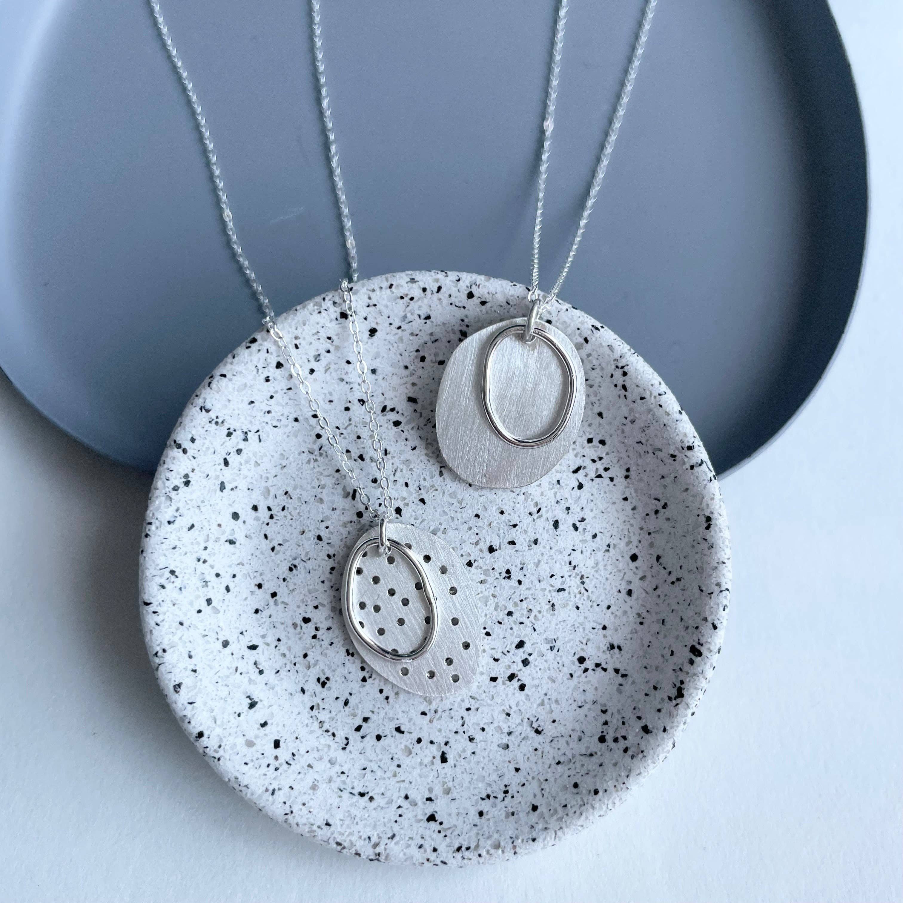 Claire Lowe Jewellery – wholesale Pendant/charm necklace – Silver Double Pebble Necklace1