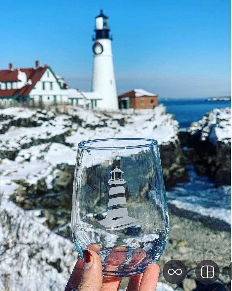 Reclaimed Maine Co. - Wholesale Wine Glass - Maine Inspired Etched Stemless Wine Glasses | Maine Gifts4