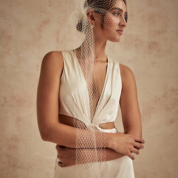 Dove Grey Accessories - Wholesale Veil – Women’s - BLAIR BIRDCAGE VEIL2