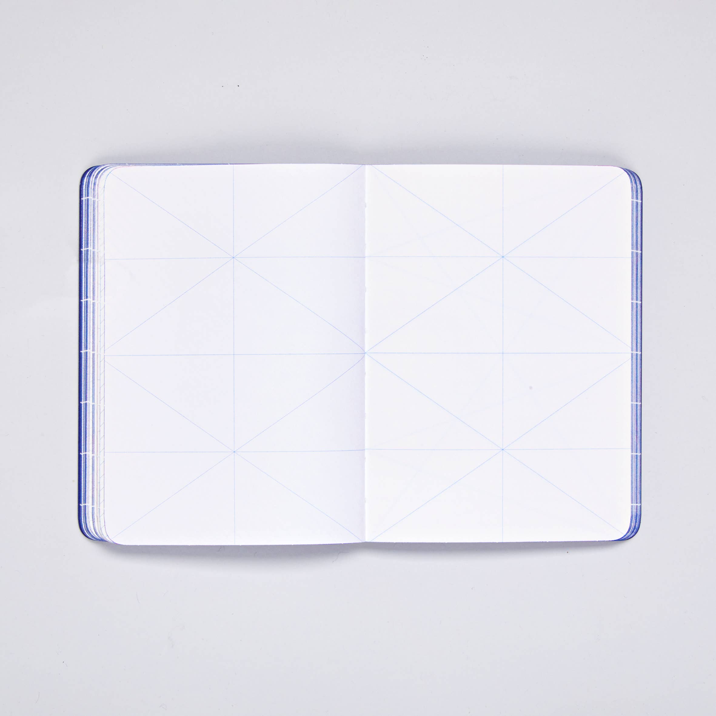 nuuna - Wholesale Notebook - Break The Grid Blue - Notebook S A6| 82 Creative Grids3
