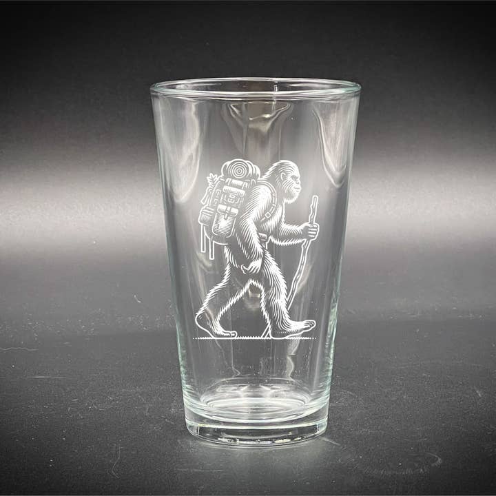 Adirondack Etching LLC - Wholesale Drinking Glass/Cup - Bigfoot Hiking - Pint glass2