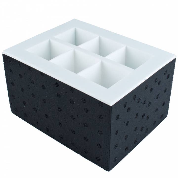 Ghiaccio Avanti Ghiaccio Chiaro 5x5 cm (6 cubetti) per la vendita all'ingrosso da parte di Nordic Bar Group