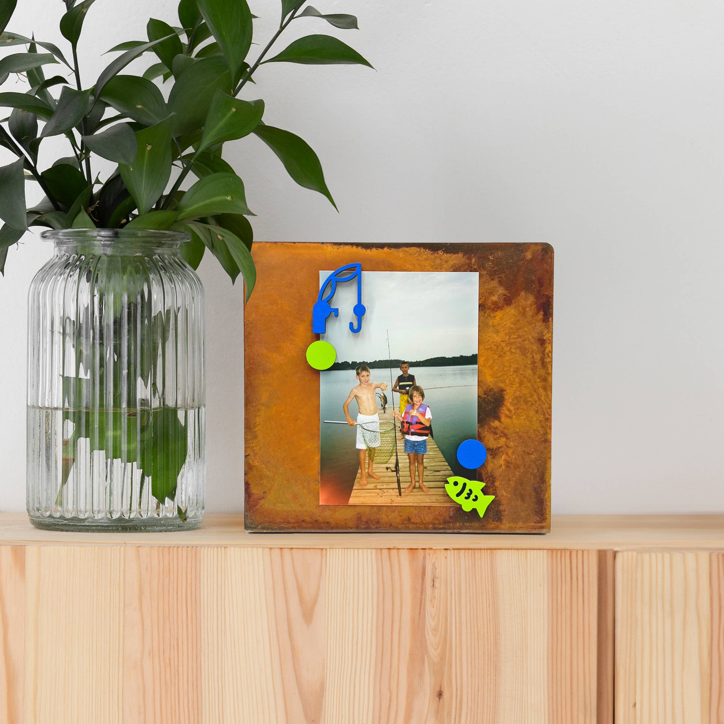 Spunky Fluff - Wholesale Magnet - Limited Edition Fishing Magnets, Mini Fishing hook and fish1