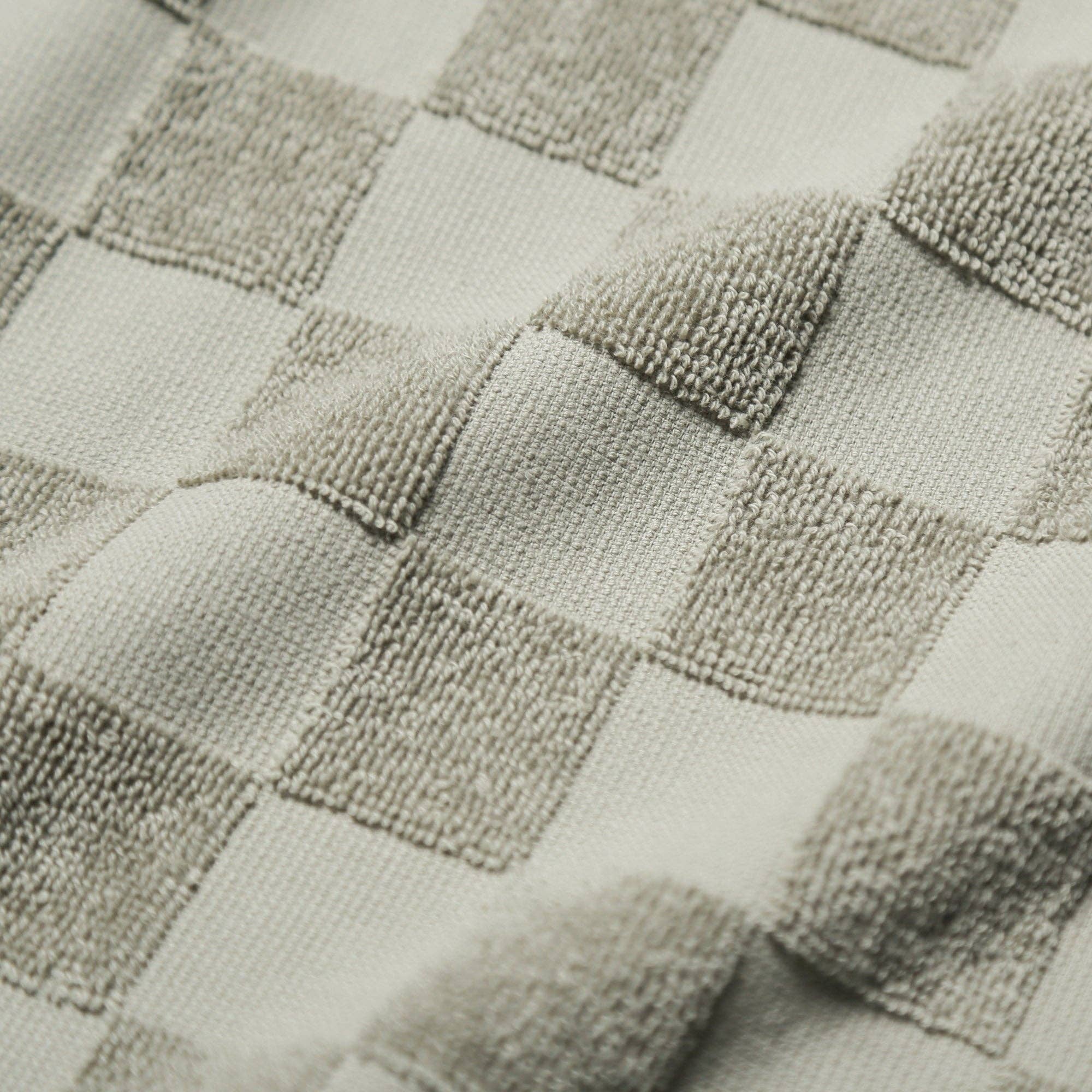 Happy Place Brand - Wholesale Bath Towel - Organic Checkered Bath Towel12