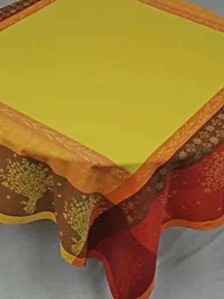French Jacquard Tablecloth Lavanderaie   for wholesale by La Maisonnette
