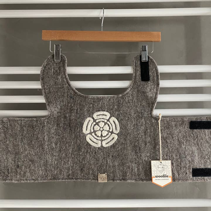 United - Handmade All-Natural Wool Dog Vest - Singular for wholesale by Wooliie