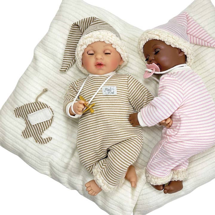 Nines Artesanals d'Onil Dolls – Boneca - Crianças por atacado – BONECA ÁLEX DREAMER CASTANHA PELE CLARA4