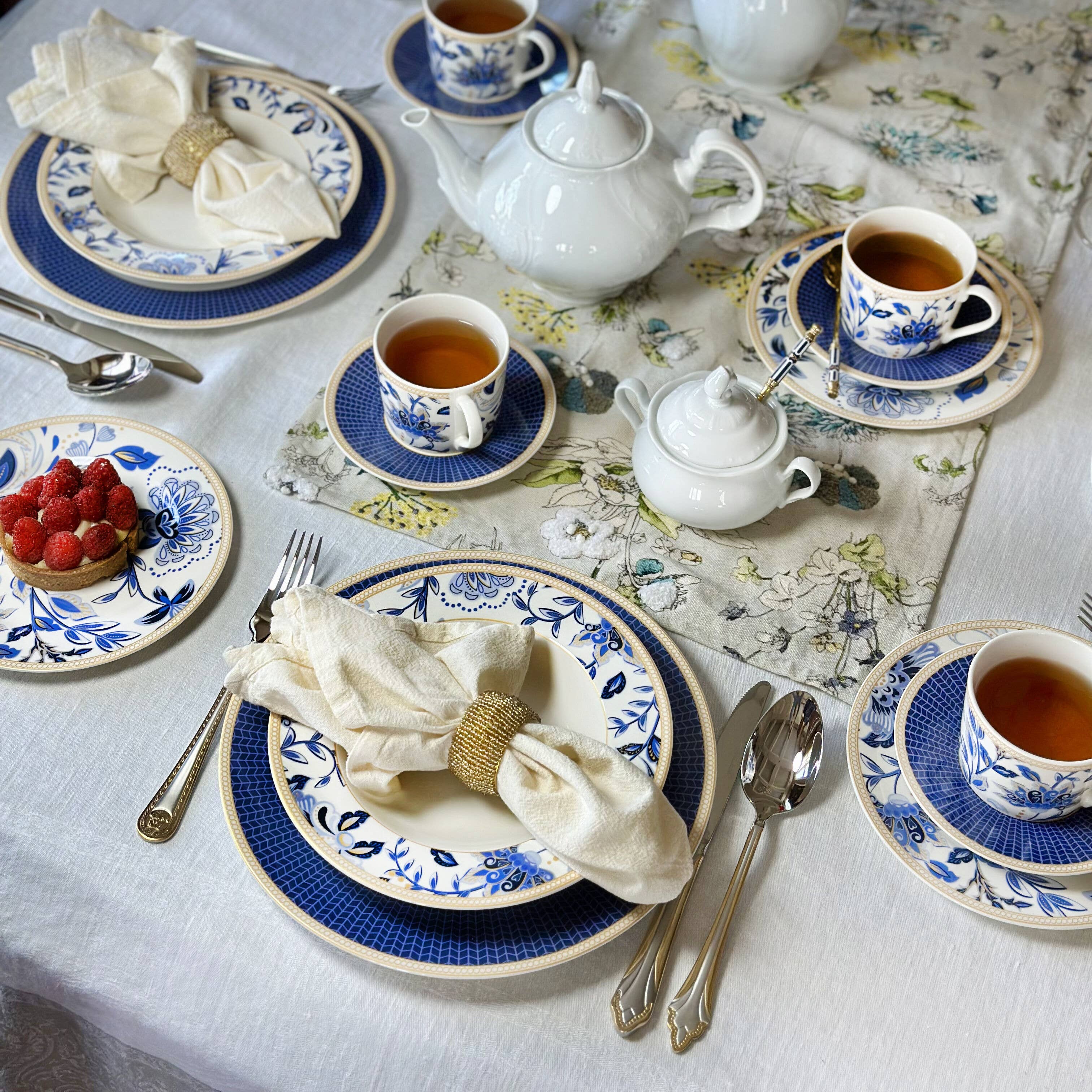 STP - Vente Service à vaisselle - Service de vaisselle en porcelaine Mélodie de Fleurs de 20 pièces pour 4 personnes.16