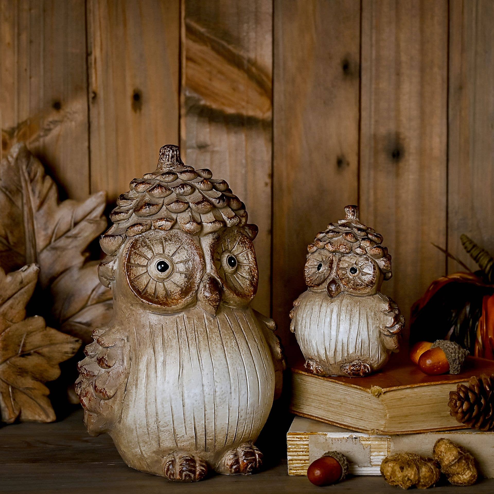 WIDDOP and Co. - Wholesale Ornament - Country Living Wood Effect Resin Owl - Small1