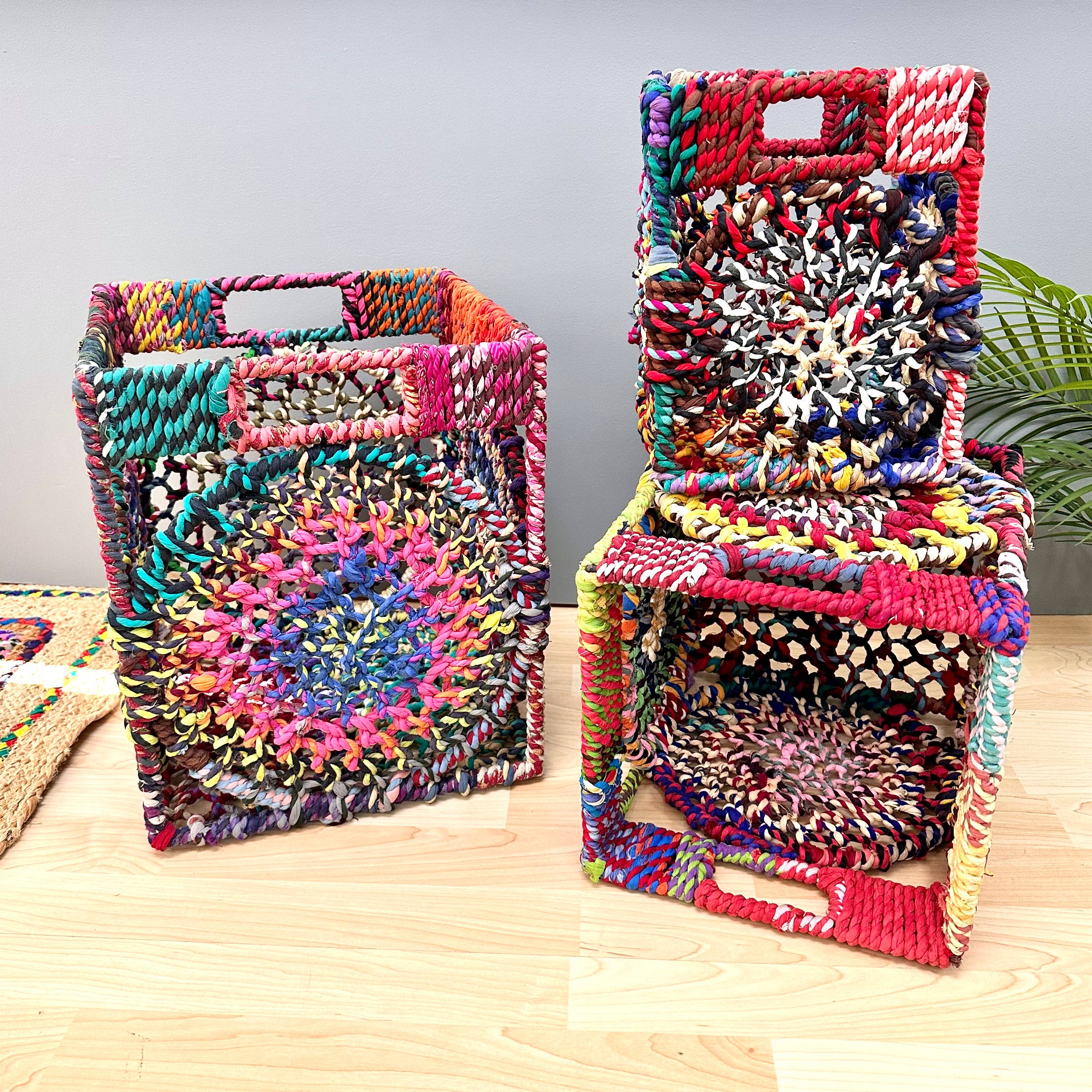 India Handicrafts Inc – Cesta por atacado – Cestos Quadrados Juta Coloridos, Conjunto de 33