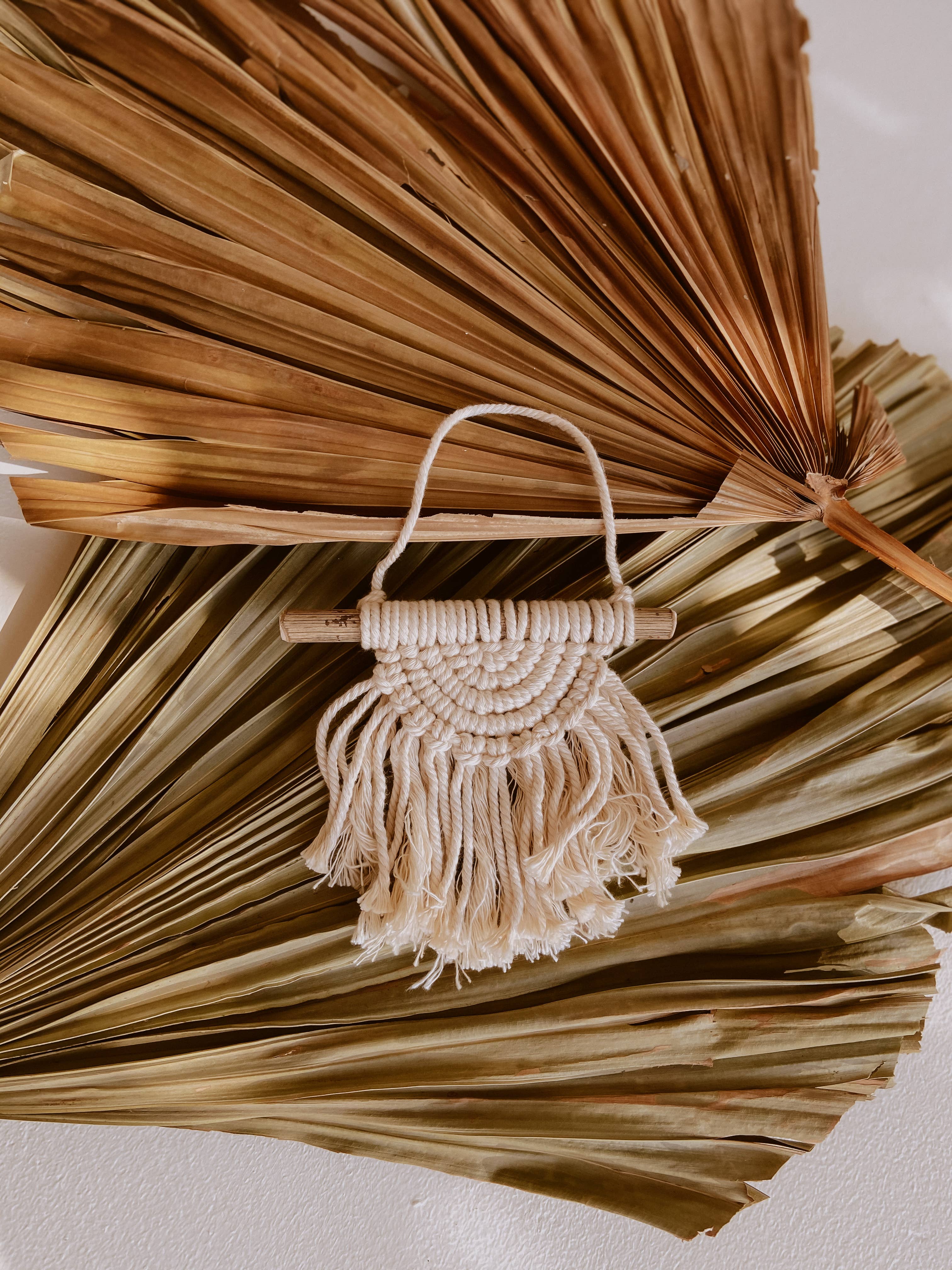 Village Thrive - Wholesale Tapestry/Textile - Iris Small Macrame Wall Hanging5