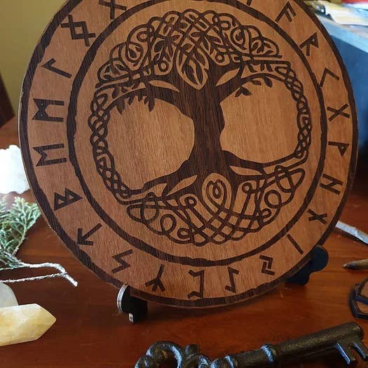 Yiska Designs - Wholesale Easel - Wooden Easel Display Stand2