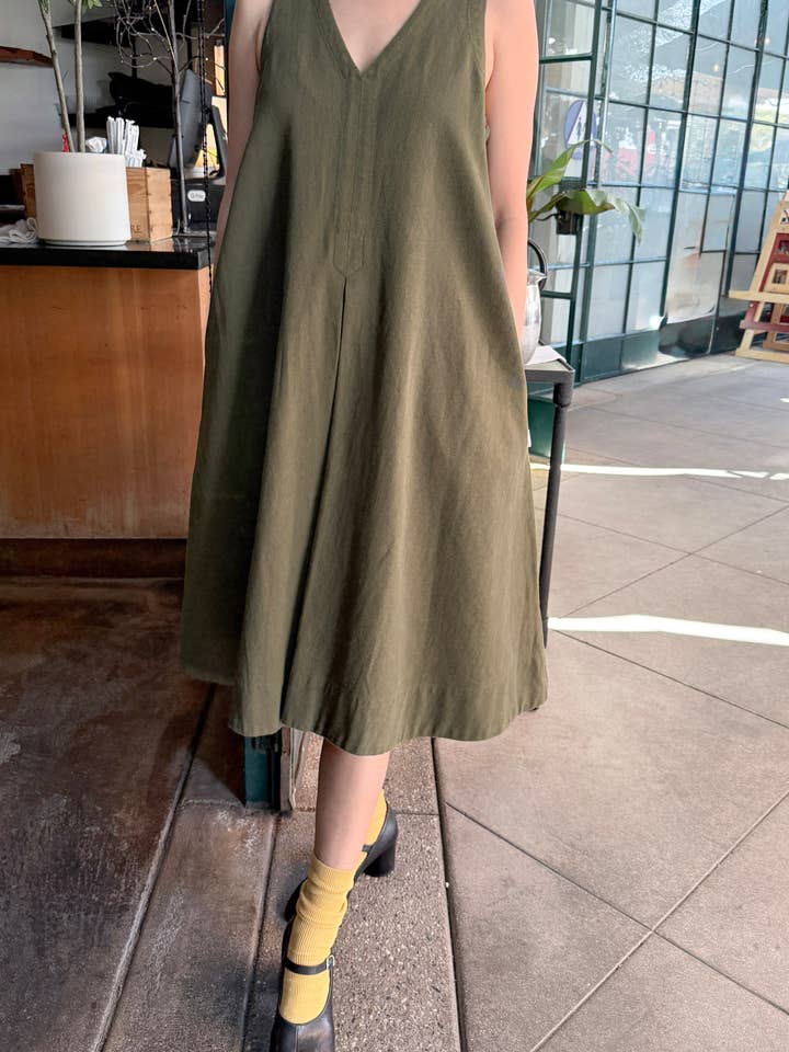 Robe Camille (2S-2M-1L) pour la vente par Le Bon Shoppe