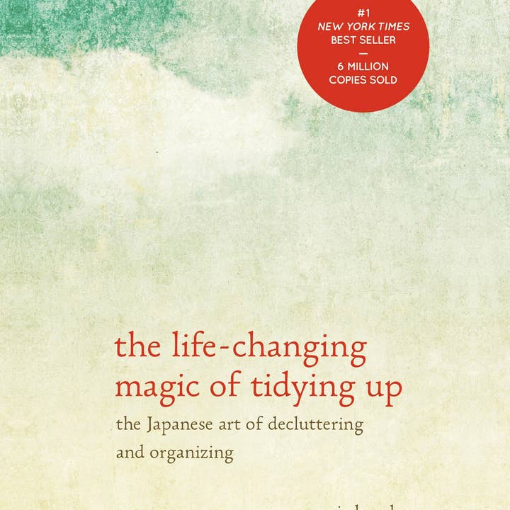 KonMari - Vente Livre – adulte - Coffret de livres « La magie du rangement qui change la vie » et « Spark Joy » de Marie Kondo