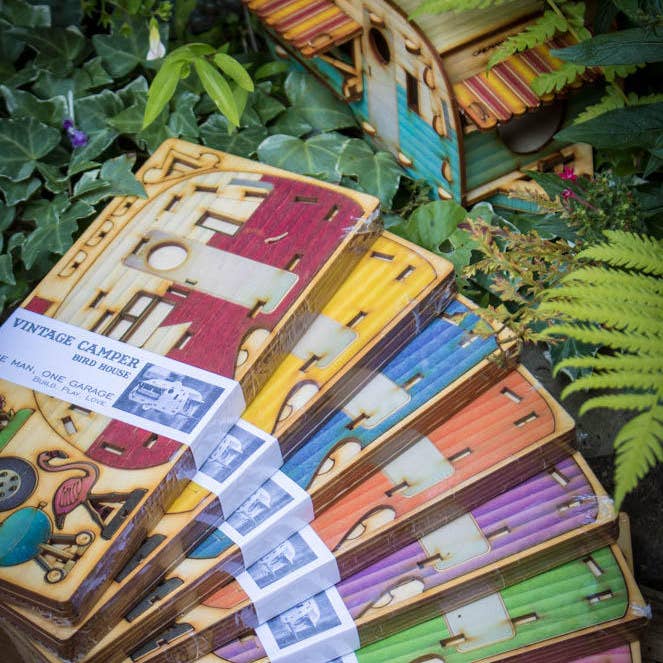 One Man One Garage - Wholesale Bird House - Vintage Camper Bird House Scale model playset you can build and use! Bring back the love of travel!9