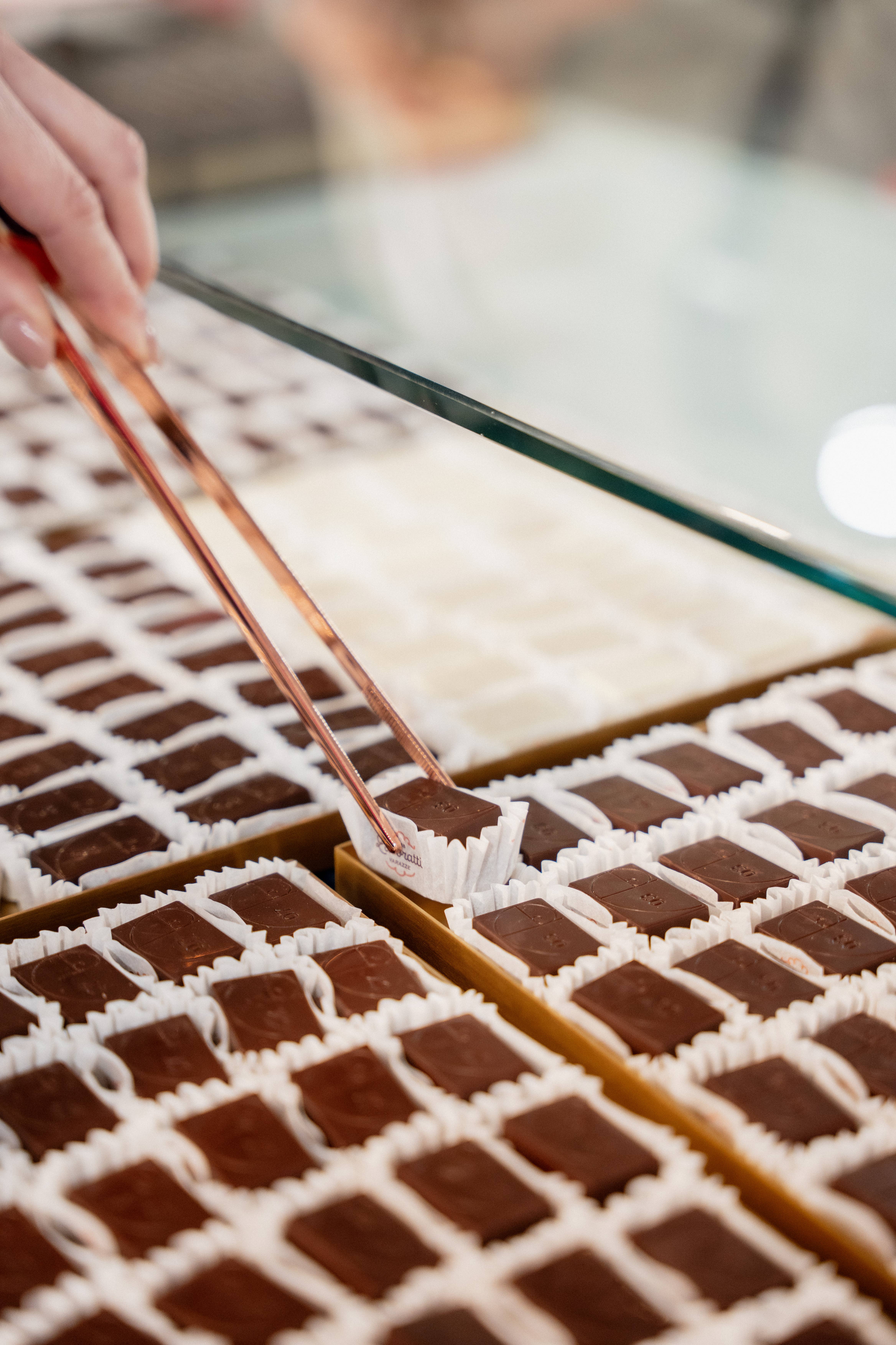 Cioccolato Lavoratti 1938 - Wholesale Chocolate Covered Sweets - Loose Hazelnut Praline2