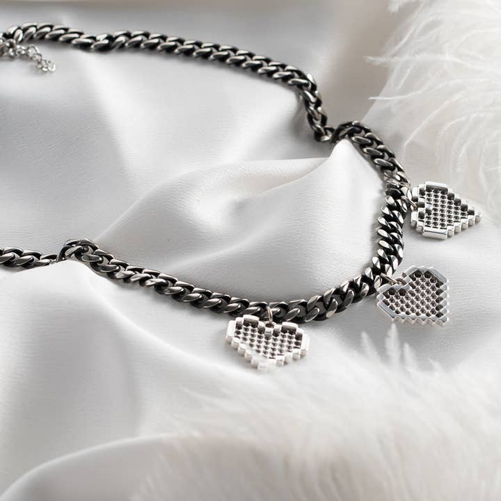 Goupi - Wholesale Y-Neck/Lariat Necklace - Silver and black chain with silver charms