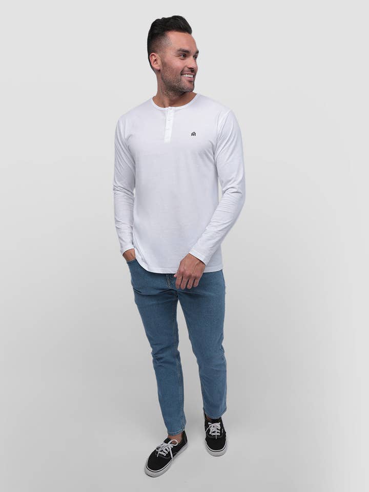 INTO THE AM – Großhandel T-Shirt – Herren – Langarm-Henley-Shirt für Herren (Marke)16