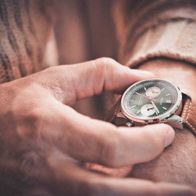 Helgray Watches - Wholesale Wrist Watch - Men's - Silverstone Green1