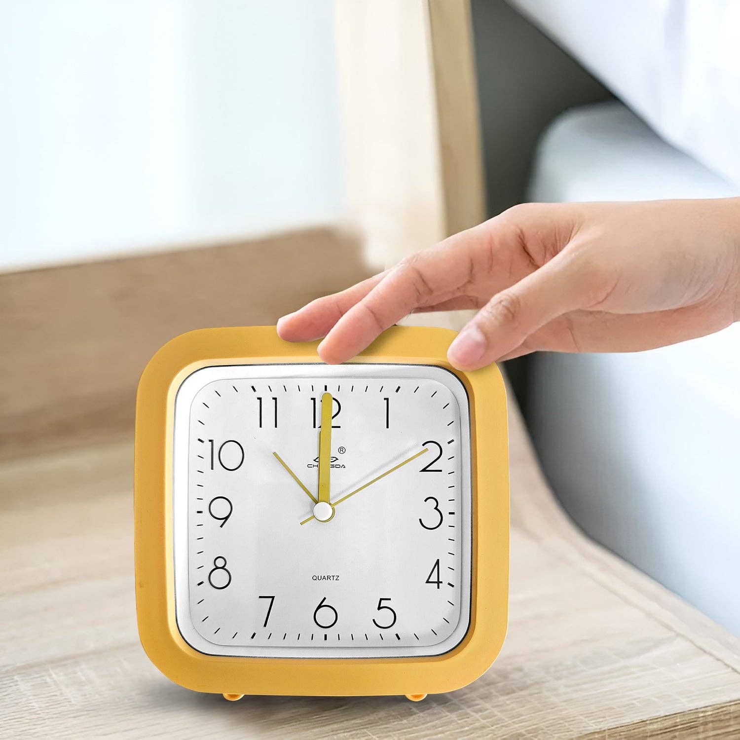 Ledsone - Wholesale Alarm Clock - Small Alarm Analog Clocks for Students & Children (Bedside, Cute Design) ~52342