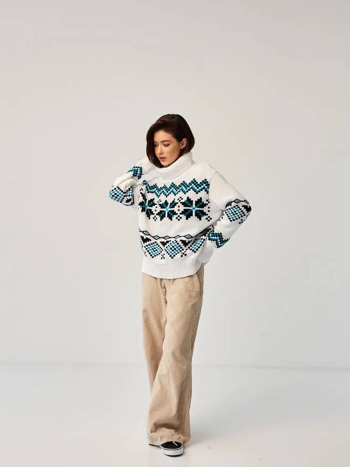 Pull en laine pour femme Flocon de neige blanc pour la vente par Handmade Originals Ukraine