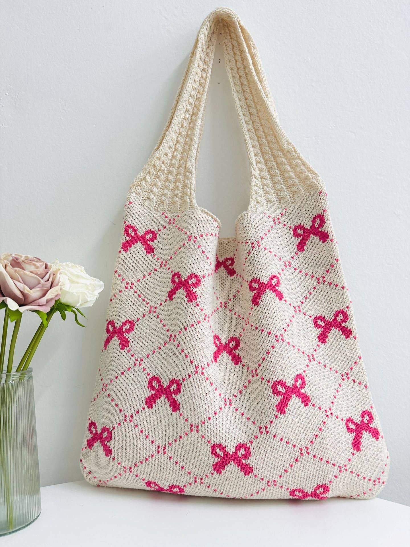 Dipped Shop – Großhandel Tragetasche – Damen – Gestrickte Schultertasche mit Bogenmuster und großem Fassungsvermögen DPB11065