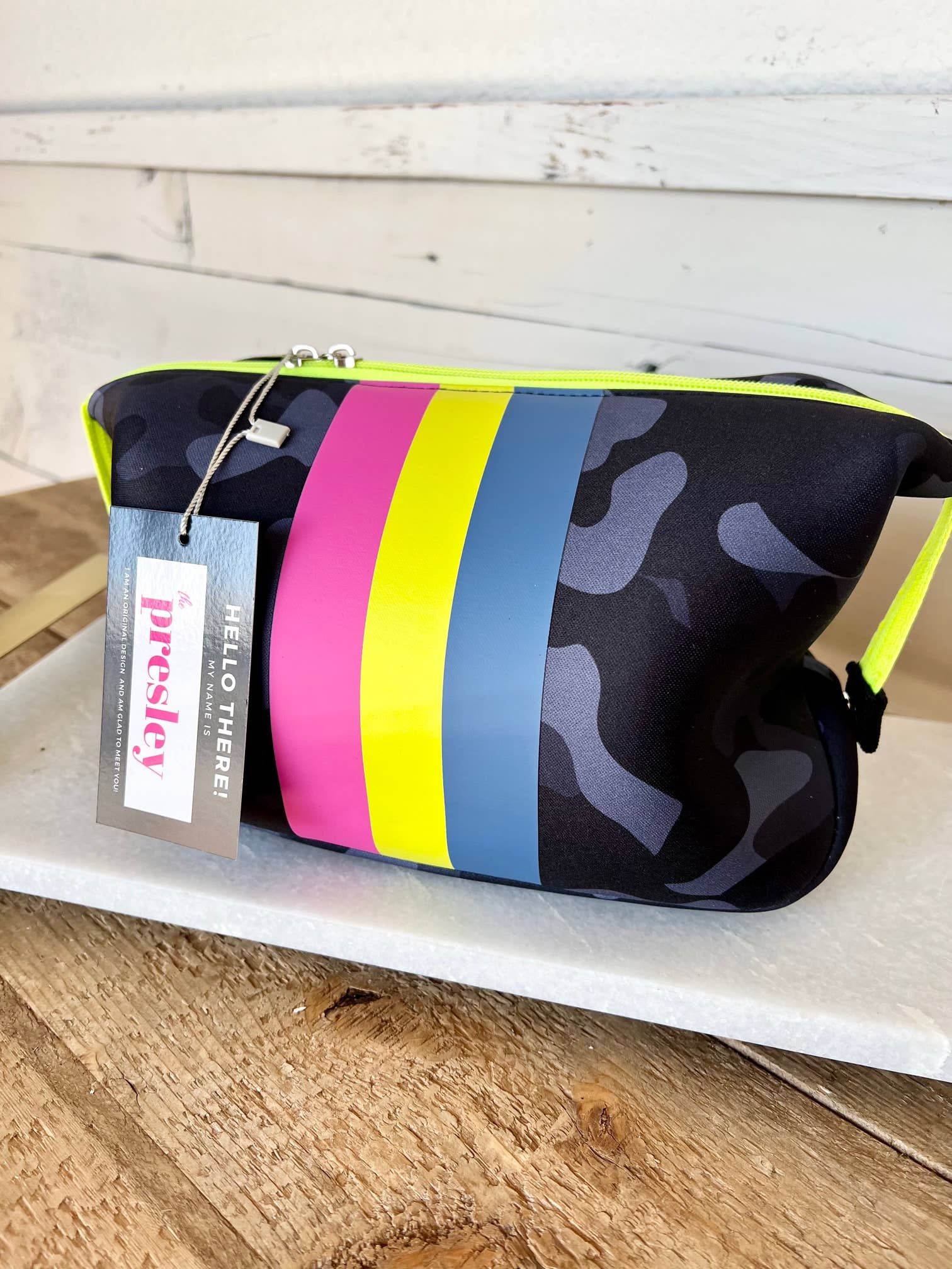 TAYLOR GRAY – bolsa de maquilhagem e cosméticos por atacado – A grande bolsa de maquiagem de neoprene Presley | shoptaylorgray1