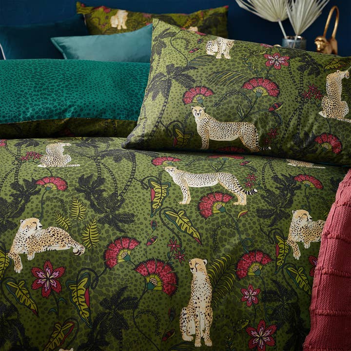 Moss Teal Tropica Cheetah Botanical Duvet Cover Set Moss/Teal for wholesale on Faire