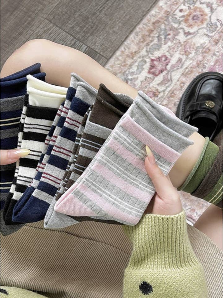 Funkyrel® Atzbranding Limited - Wholesale Socks – Women's - Rufia - Stripe Color-Block Mid-Calf Capsule Socks8