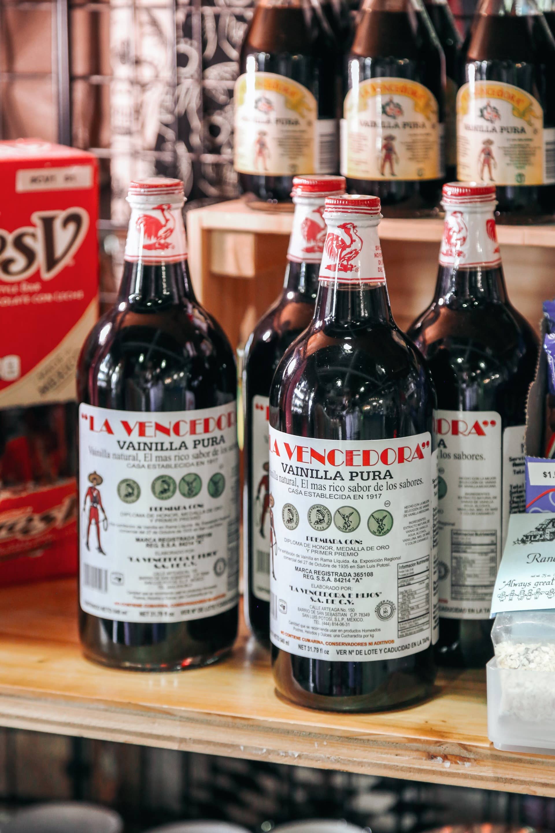 Hilo de Amor LLC - Wholesale Vanilla/Fruit Extract - Pure Mexican Vanilla La Vencedora6